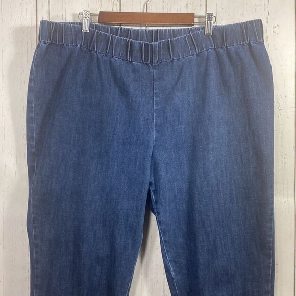 Soft Surrounding Soft Stretch Pull On Elastic Waist Denim Cropped Pants - Picture 7 of 10